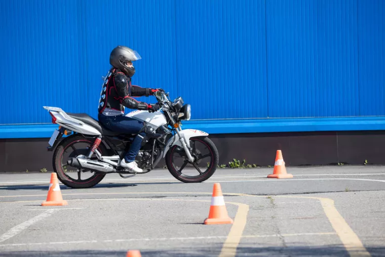 Permis Moto, Evian-les-Bains, AUTO ECOLE MACADAM